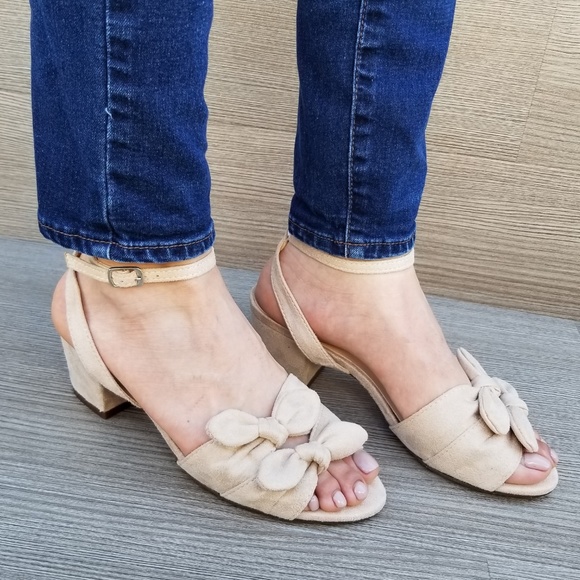 Nude Bow Design Low Block Heel Spring Shoes - Picture 2 of 8